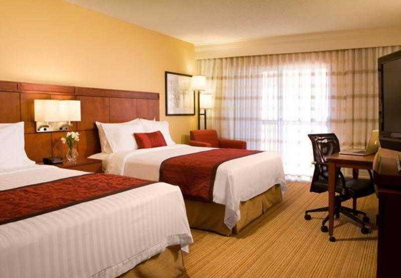 คอร์ตยาร์ด ทูซอน วิลเลียมส์ เซ็นเตอร์ Hotel ภายนอก รูปภาพ